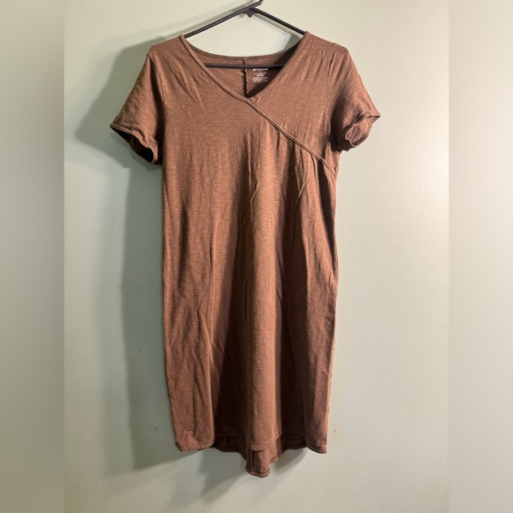 Duluth Trading Co Dresses & Skirts - Duluth Trading Company, t-shirt dress, size small.